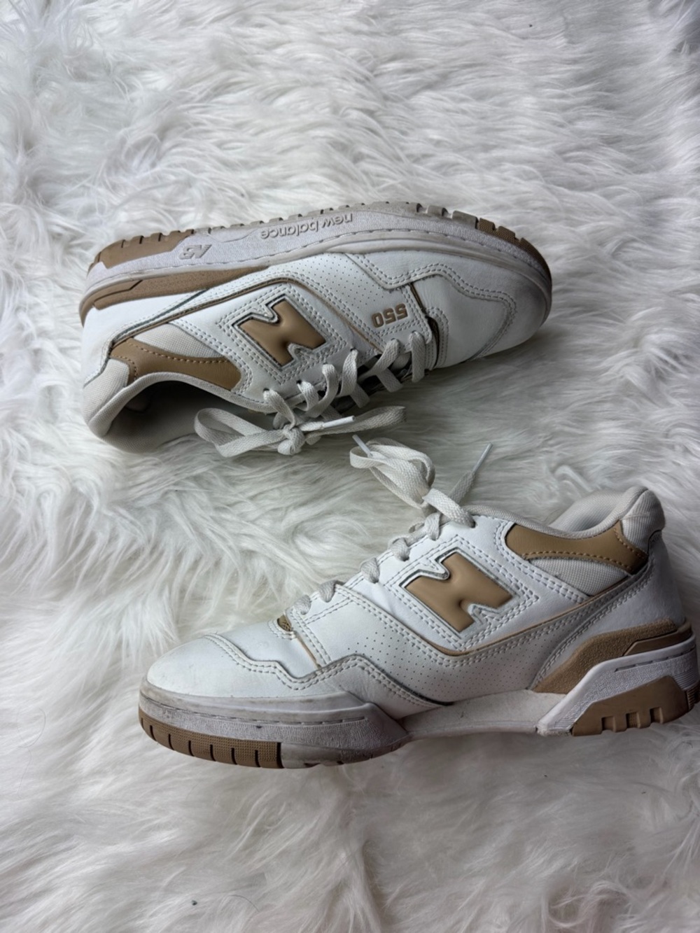 New Balance Women’s 550 'White Incense - Picture 3 of 7